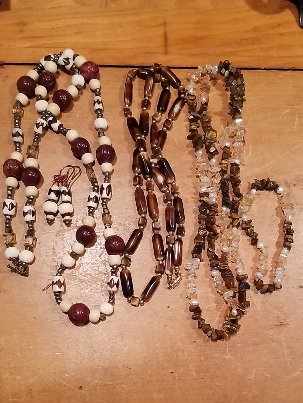 Costume jewelry Lot